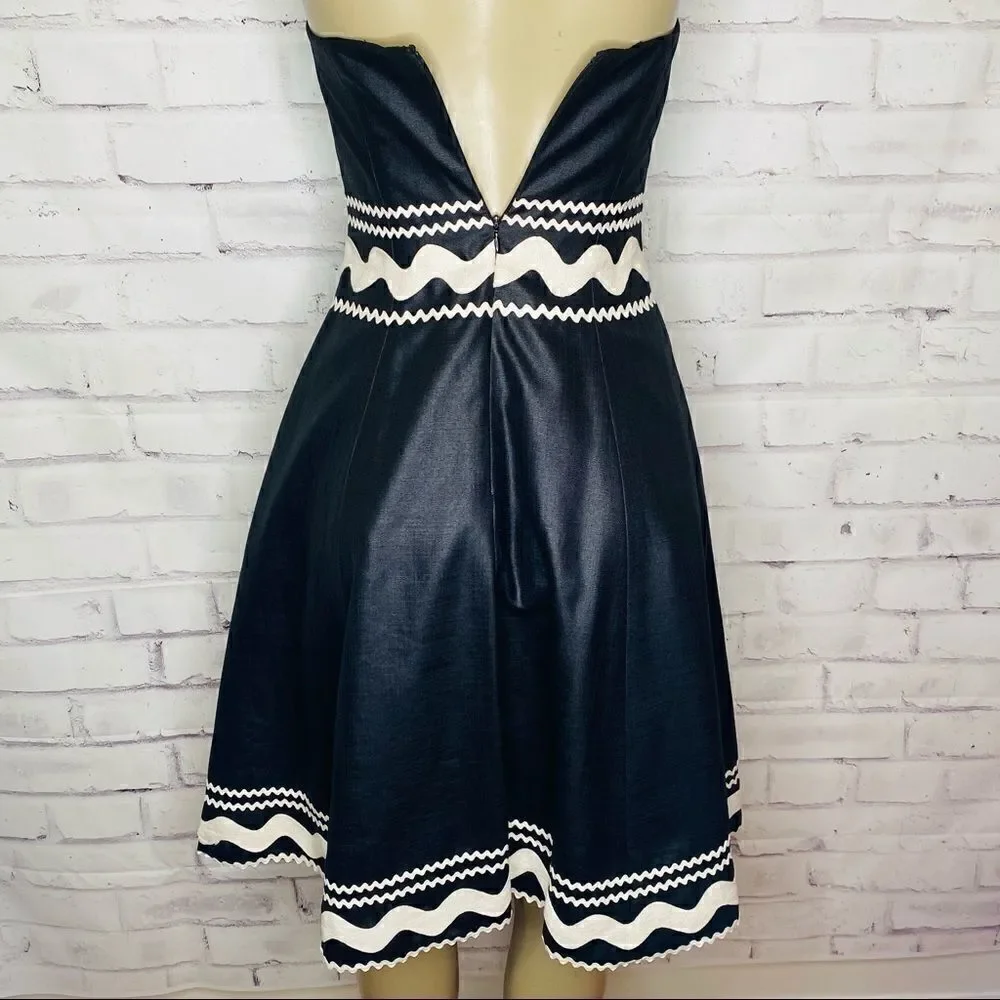 Shoshana Black Embroidered Strapless Dress - Picture 5 of 9